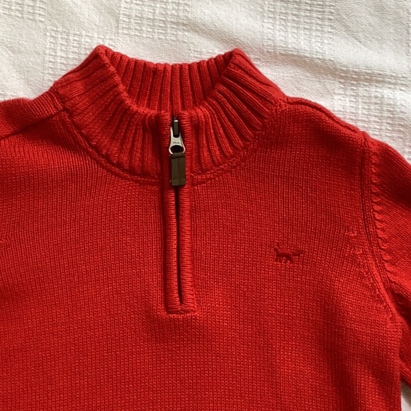 Red sweater with white polo shirt 🟫 - Picture 3 of 8